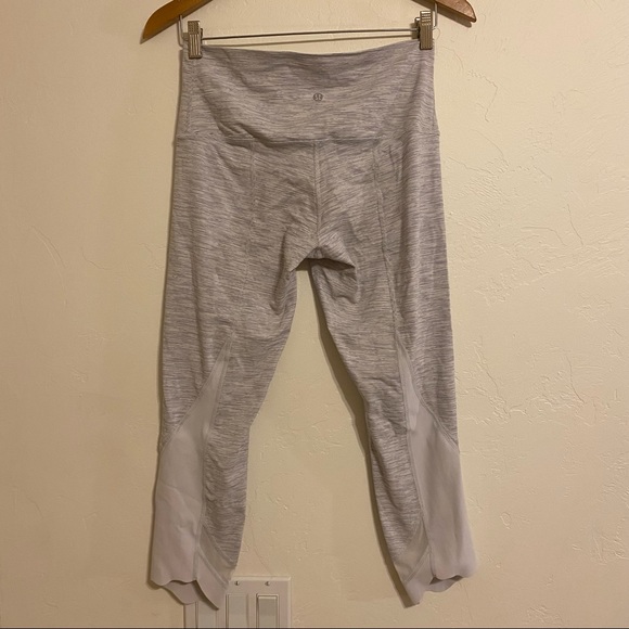 Lululemon Wunder Under Crop II *Roll Down Scallop Luxtreme 24" Nimbus 10 - Picture 6 of 9